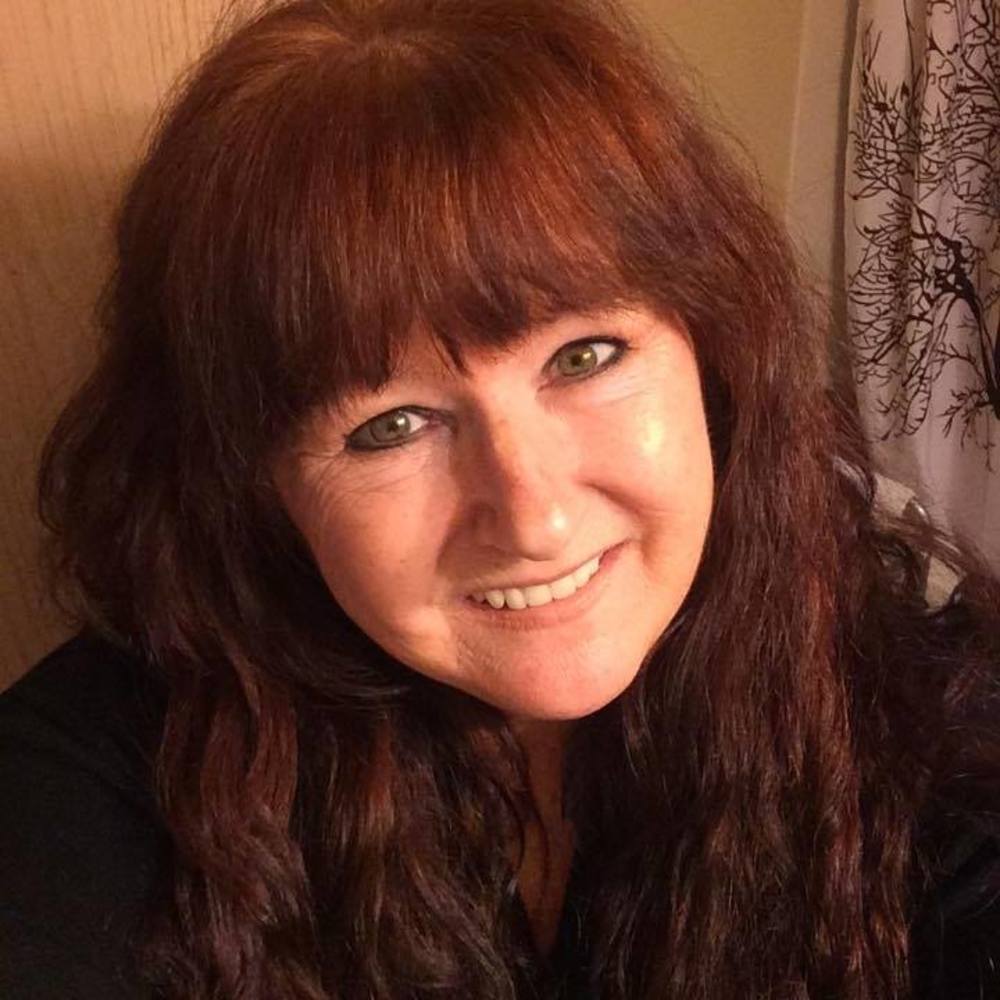 Meet your Posher, Viki